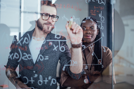 ¿Qué trayectorias profesionales utilizan las matemáticas?