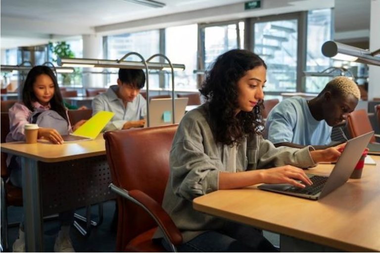 Educatech: ¿Cómo la Startup Edutive está Revolucionando la Educación Digital?